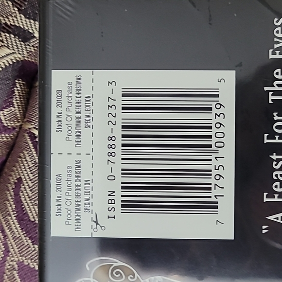 Special Edition Tim Burton's The Nightmare Before Christmas DVD New in plastic - Picture 8 of 8